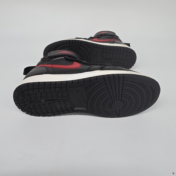 Nike Air Jordan 1 Mid FlyEase GS Black Red Grey Youth 5Y / Women's 6.5 Shoes - Picture 5 of 9
